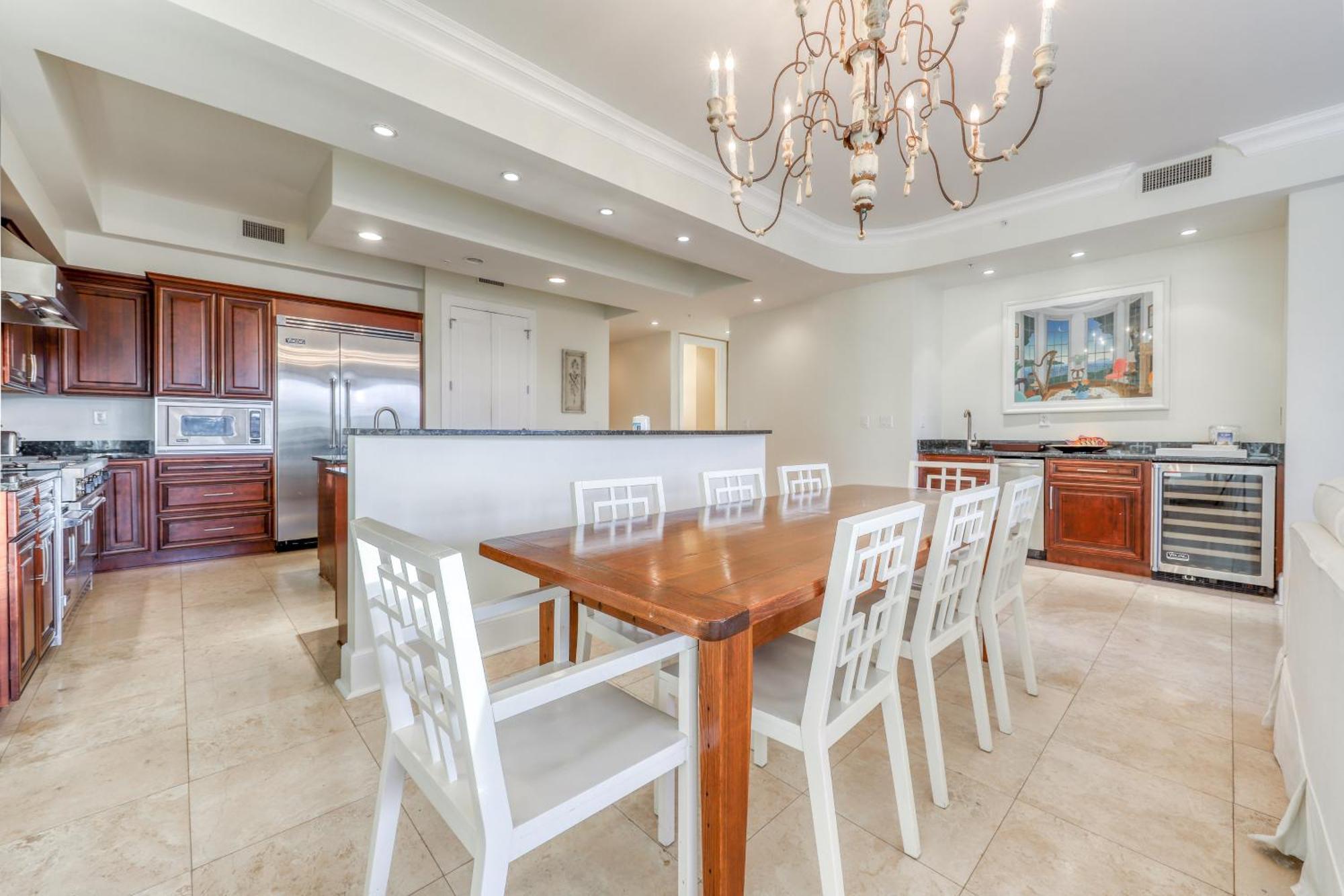 Sanctuary By The Sea Condos 산타로사 비치 객실 사진